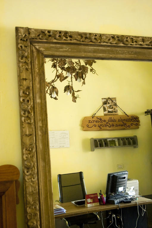 Locanda Delle Mura Anna De Croy Magliano in Toscana Exterior photo